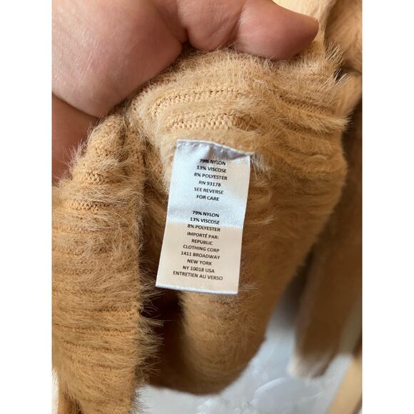 Industry Fuzzy‎ Cardigan Sz XL - Picture 4 of 5